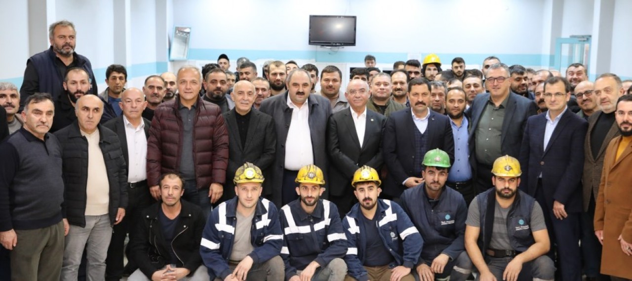 GÜNLERİNİ BERABER KUTLADILAR