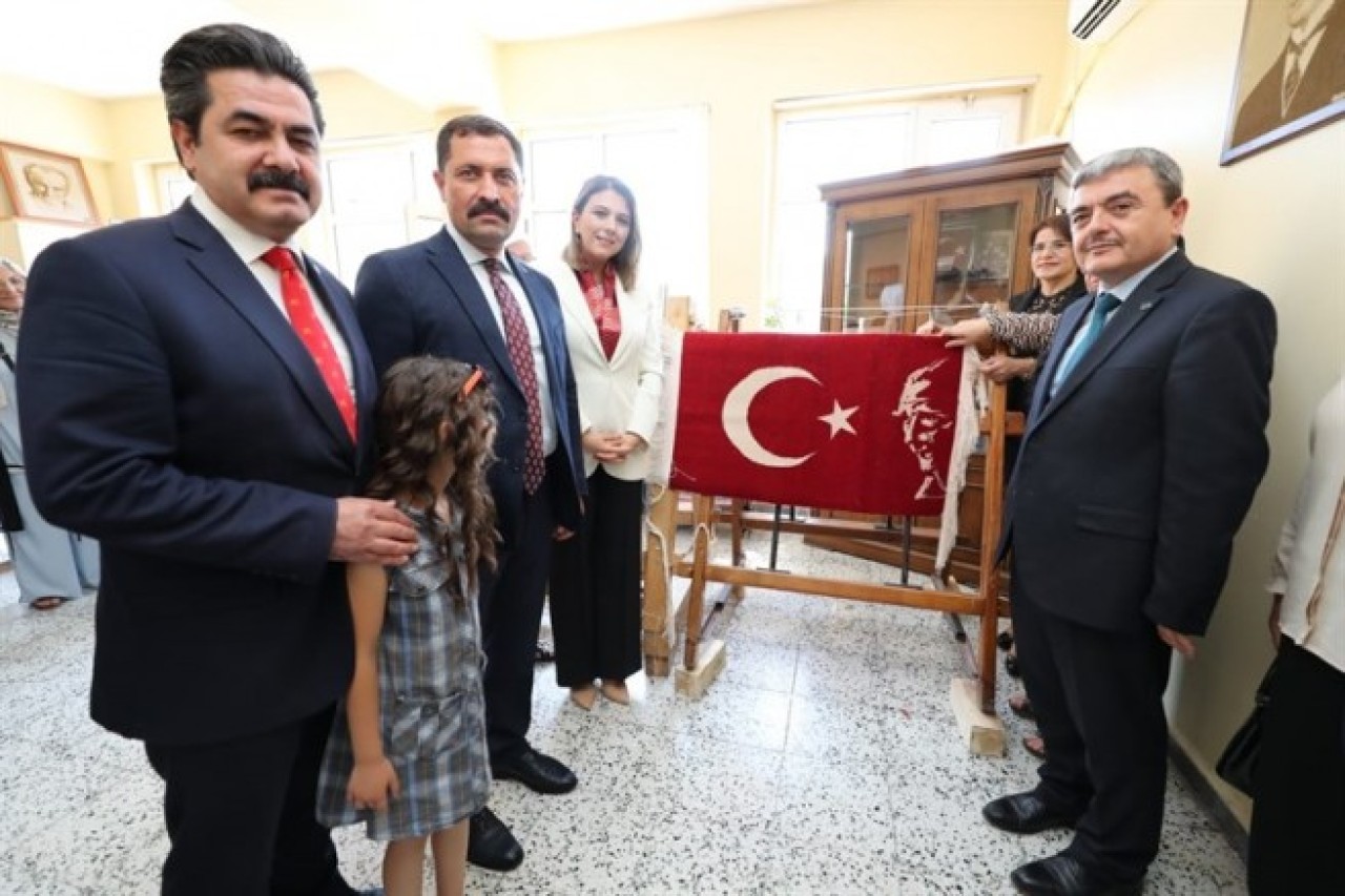 HALK EĞİTİM BİR CUMHURİYET KURULUŞUDURHALK EĞİTİM BİR CUMHURİYET KURULUŞUDUR