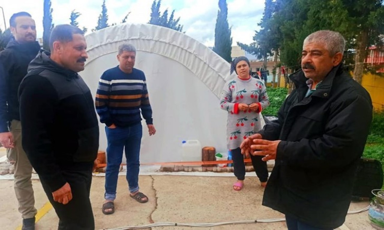 HATAY'DA YARALARI SARMAK İÇİN VAR GÜCÜYLE ÇALIŞIYOR