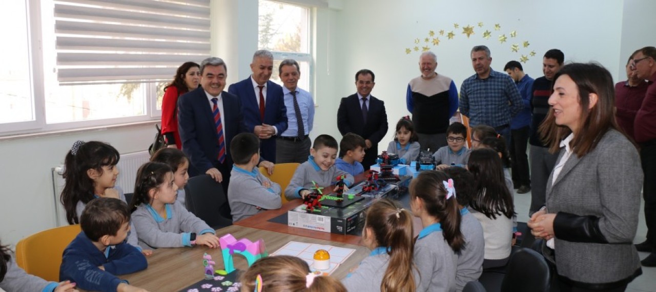 HAYALLERLE MUTLULUKLAR BİRLEŞİR DÜNYA GÜZELLEŞİR