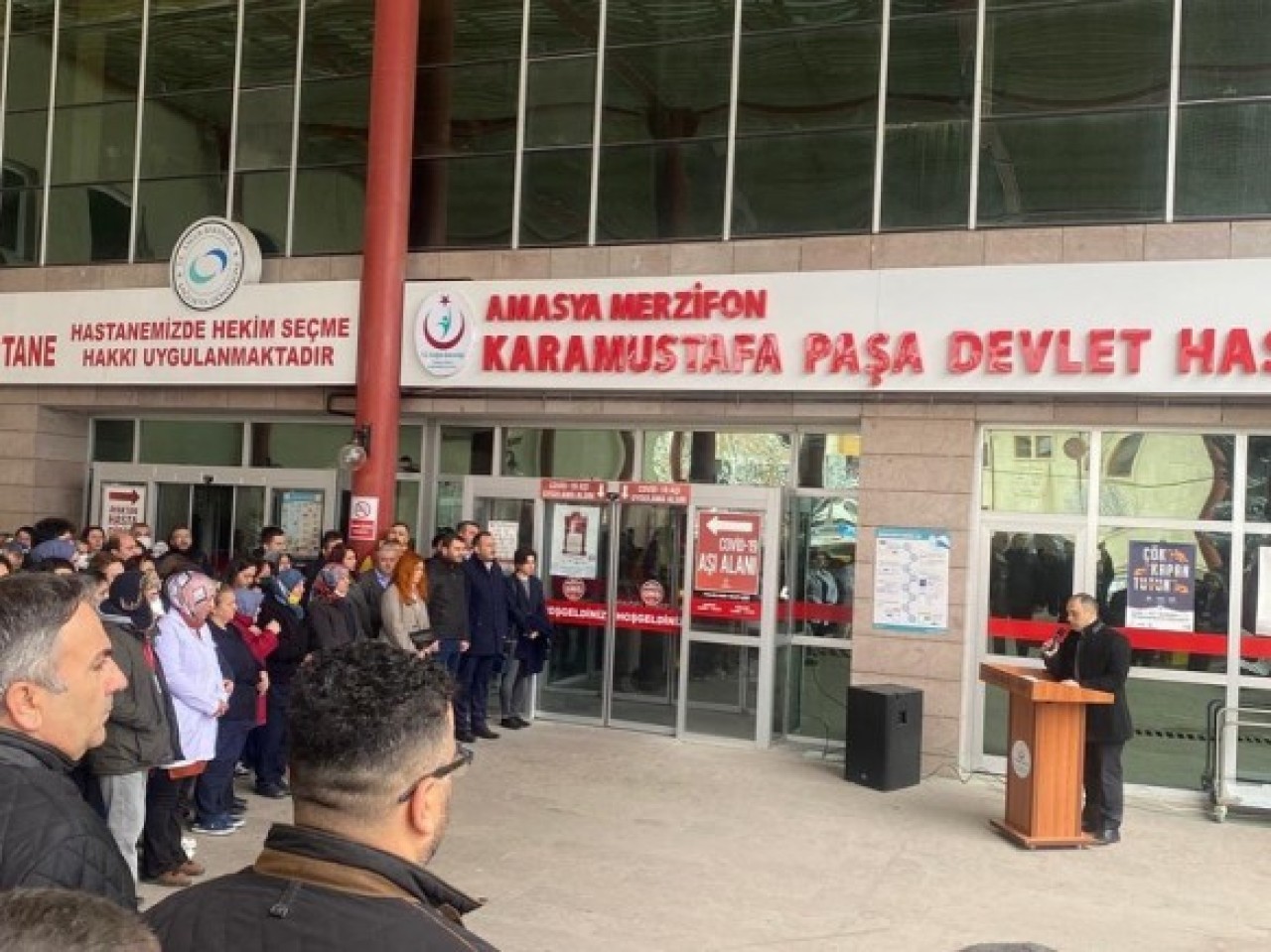 HAYATINI KAYBEDEN SAĞLIK ÇALIŞANLARI ANILDI