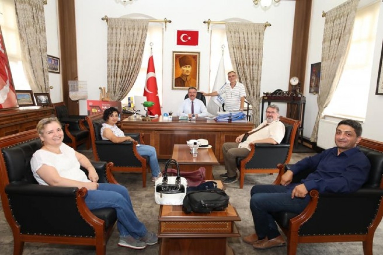 HEKİMLERDEN TEŞEKKÜR ZİYARETİ