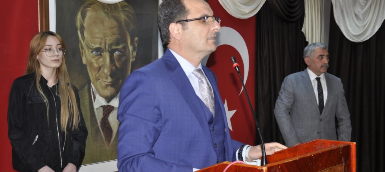 HER ÖĞRENCİYE 4 KİTAP DÜŞÜYOR