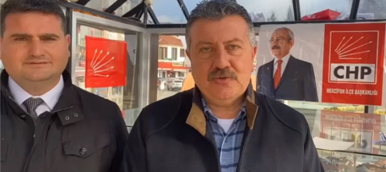HERKESİN GÖNÜL VERDİĞİ SİYASİ PARTİYE ÜYE OLMAYA DAVET EDİYORUM