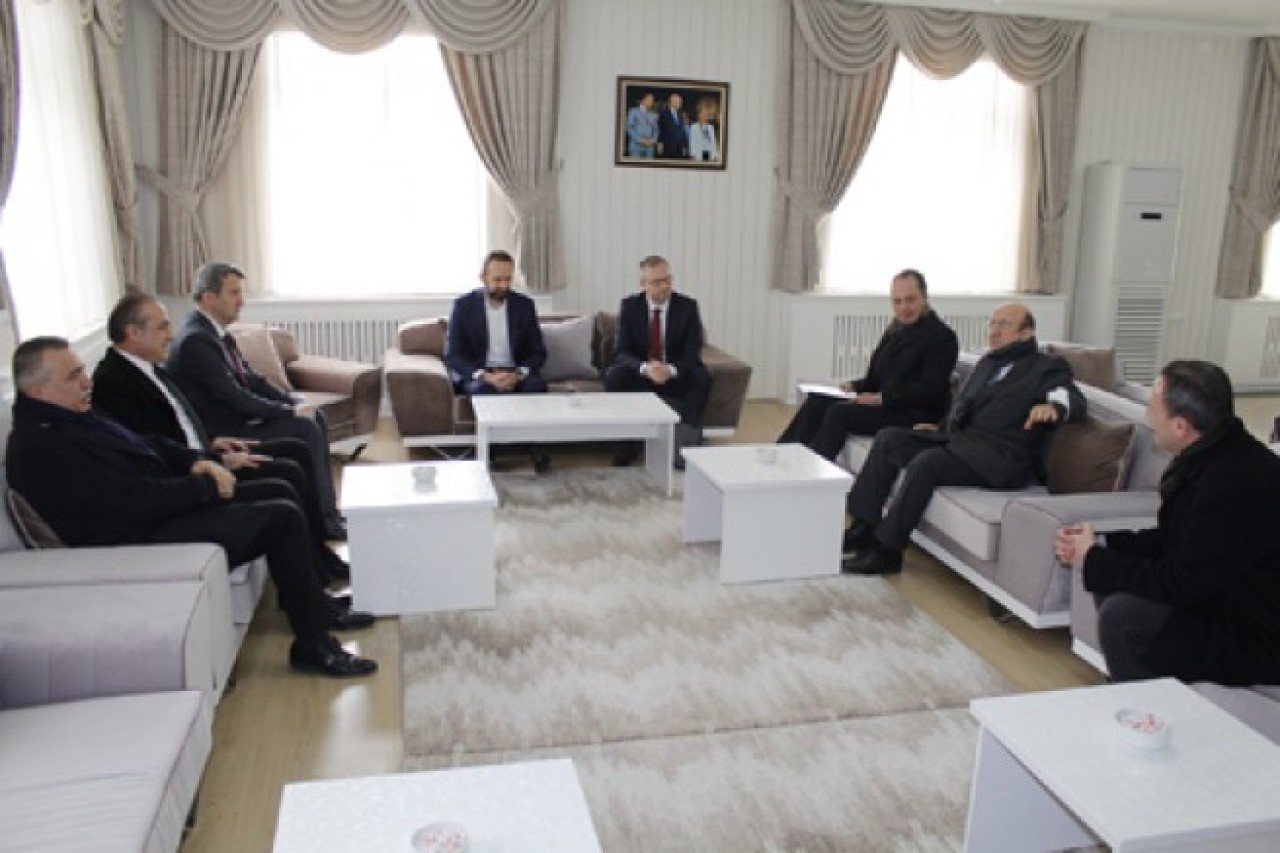 HOLLANDA HEYETİ GÖKHÖYÜK TARIM İŞLERİ MÜDÜRÜ ALTIPARMAK'A ZİYARET