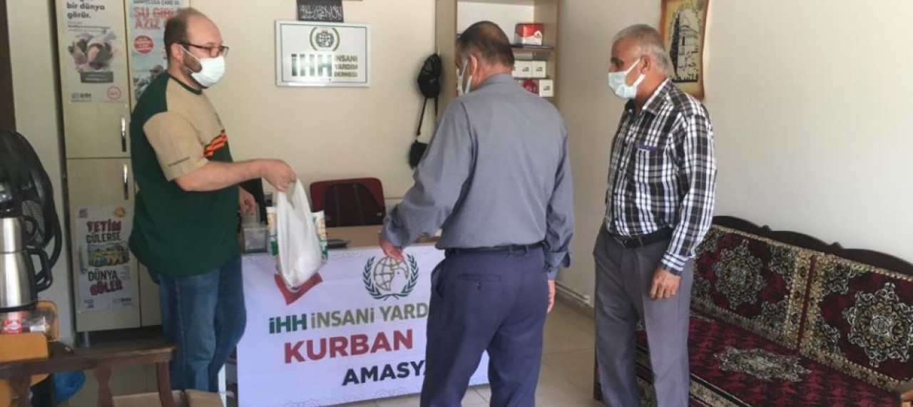 İHH: 2.5 MİLYON MUHTAÇ KURBANLA HATIRLANDI