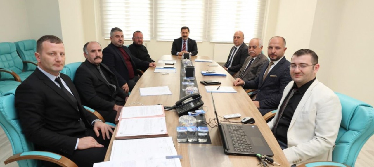 İL ENCÜMENİ TOPLANTISINA BAŞKANLIK ETTİ