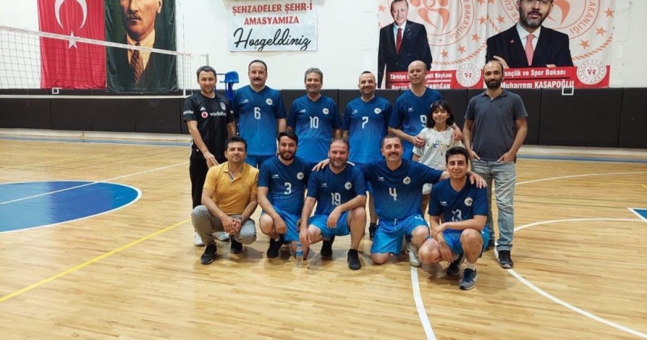 İL ÖZEL İDARE YARI FİNALDE