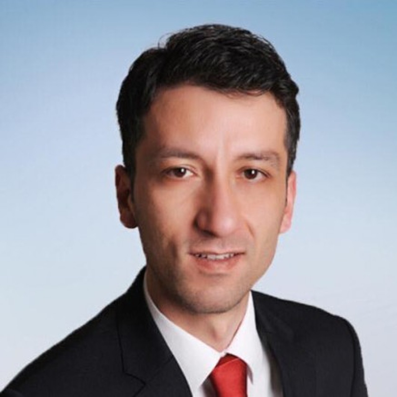 ‘İLK GÜNKÜ AŞKLA’