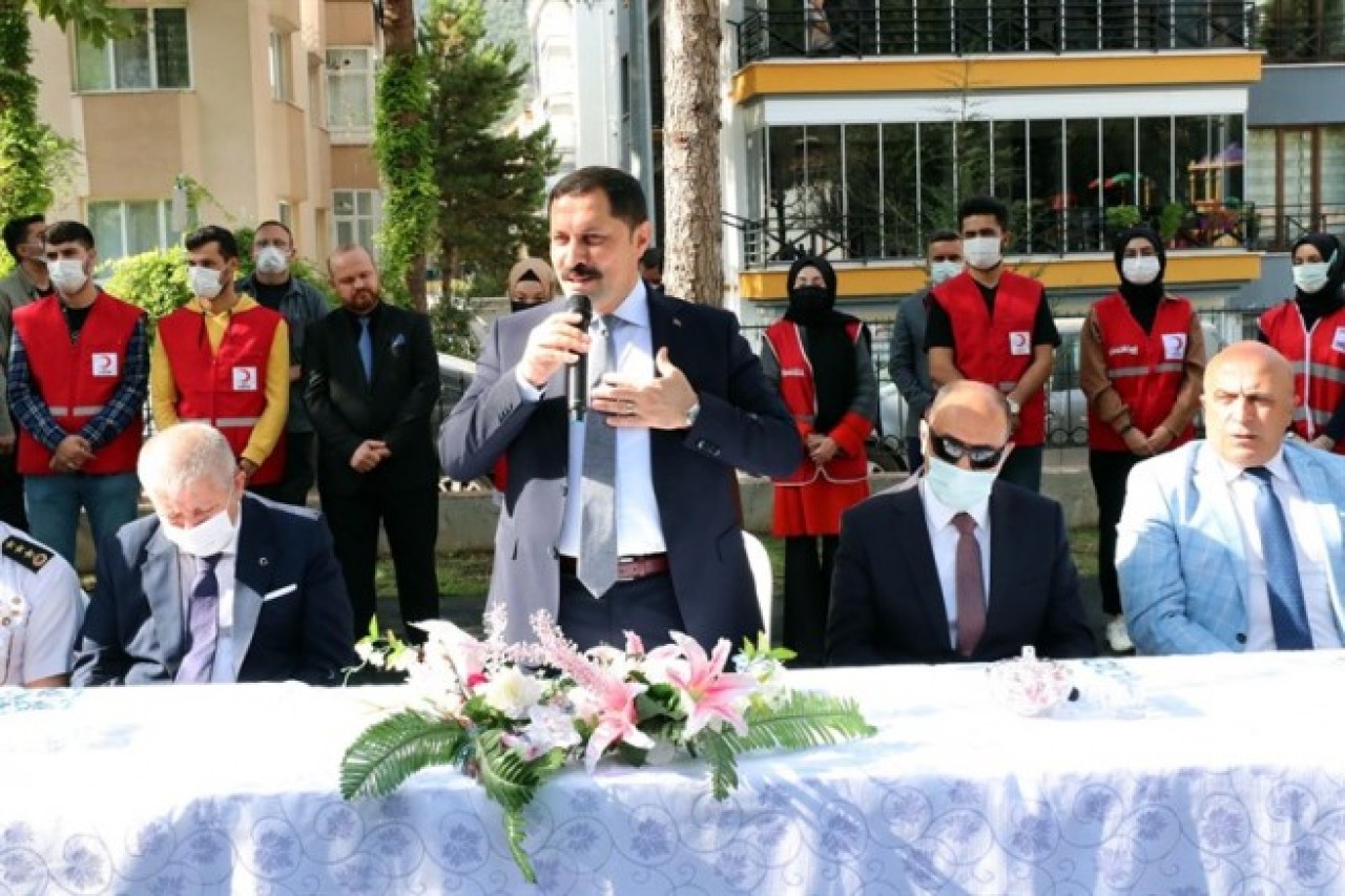 İNSANLARIN SADECE GÖREN GÖZÜ DEĞİL DE, GÖNÜL GÖZÜNÜN DE GÖRMESİ ÖNEMLİ