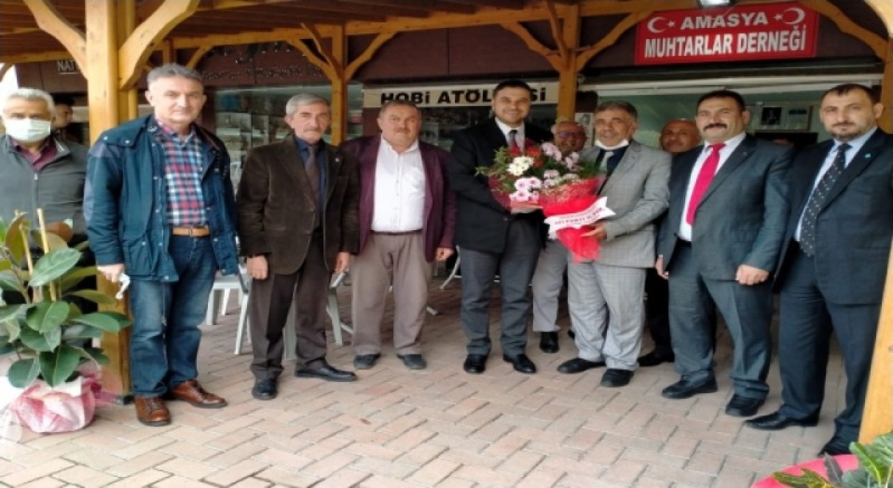 İYİ PARTİ’DEN MUHTARLAR DERNEĞİ ZİYARETİ