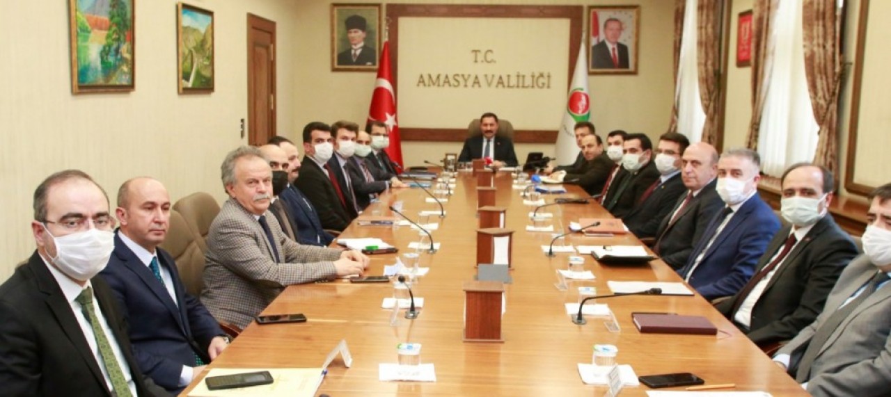KAMU YATIRIMLARI DEĞERLENDİRİLDİ