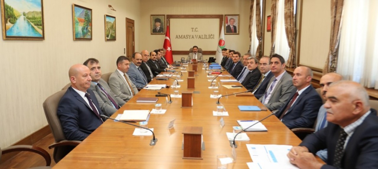 KAMU YATIRIMLARI VE BAYRAM HAZIRLIKLARI GÖZDEN GEÇİRİLDİ