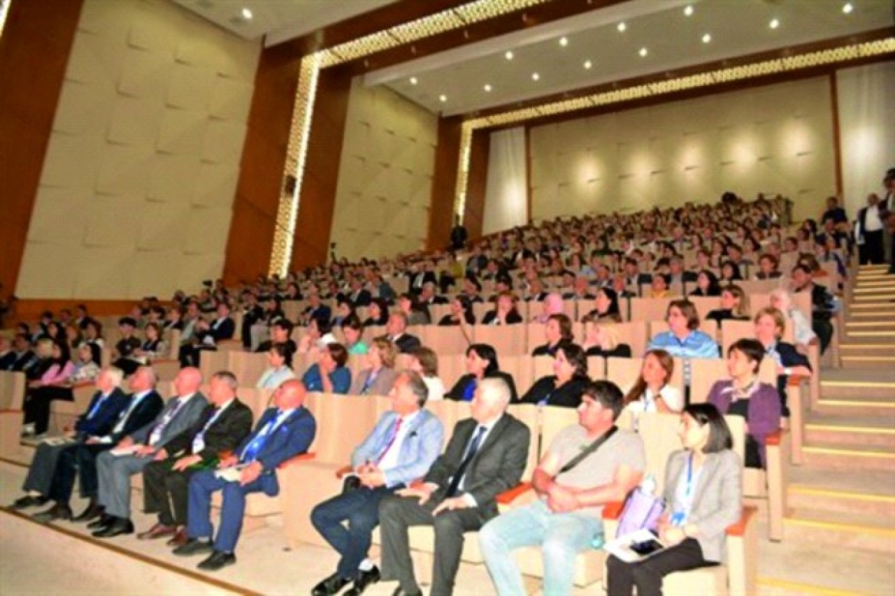KARABAĞ’DA HAMZA NİGARİ SEMPOZYUMU RÜZGÂRI