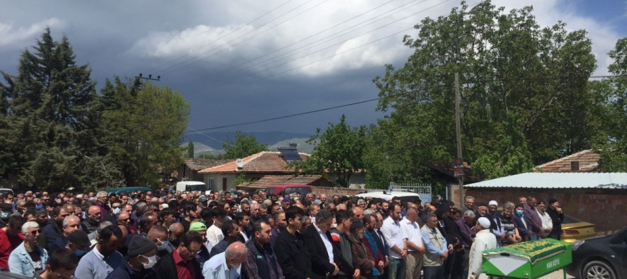 KARADAĞ SON YOLCULUĞUNA UĞURLANDI