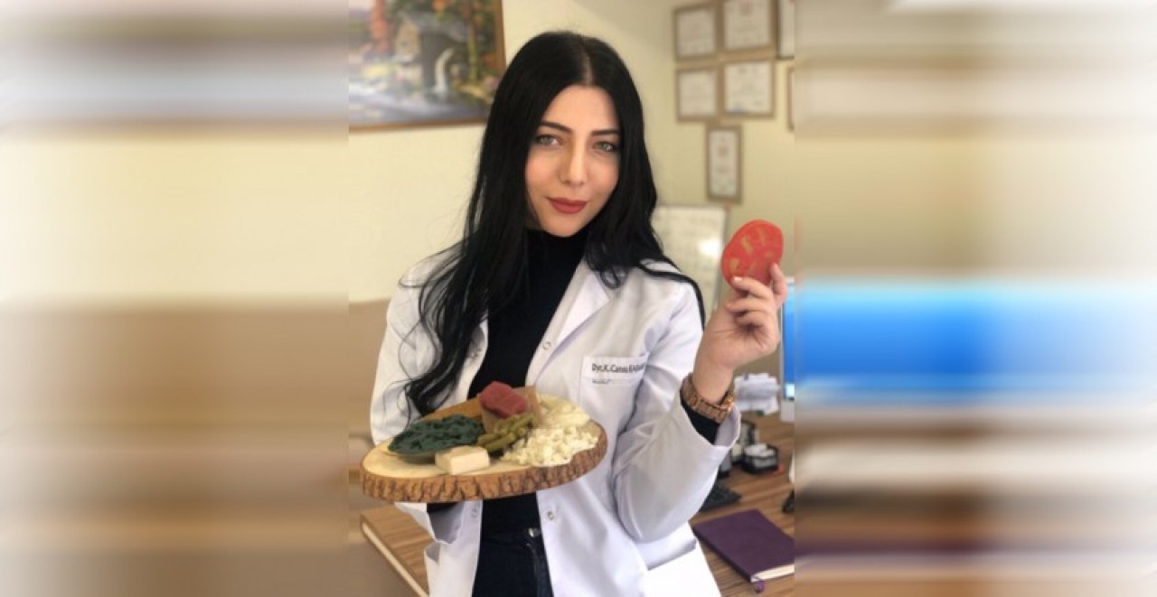 KARADAYI, KAHVE SEVERLERE UYARILARDA BULUNDU