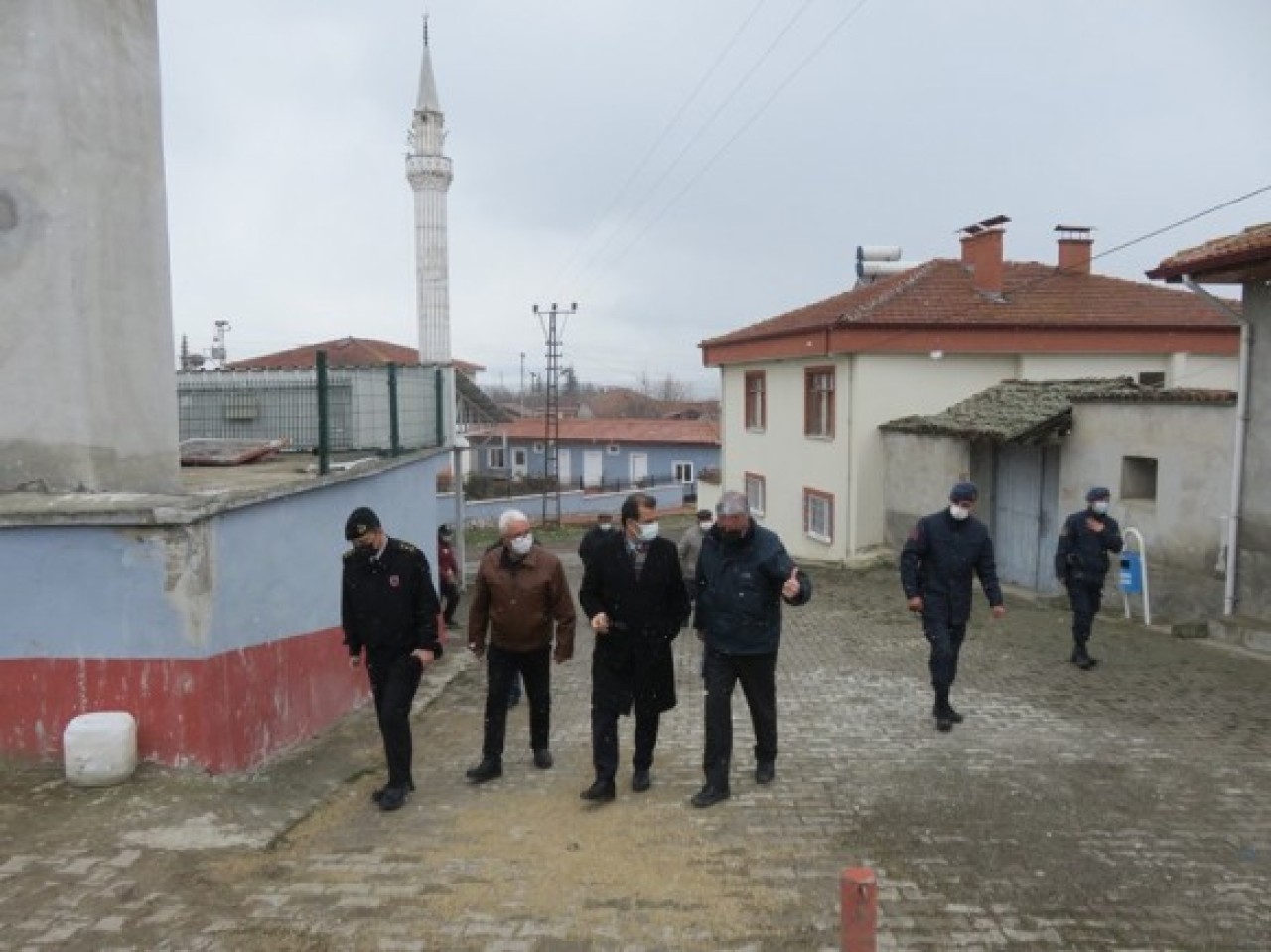 KARATEPE VE HAN KÖYLERİNİ ZİYARET ETTİ