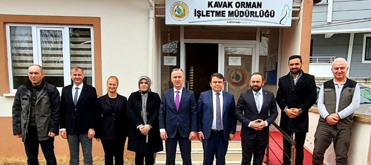 KAVAK’TA GÜÇLÜ ORMANLAR VE YEŞİL ALANLAR OLUŞTURMAK  İÇİN ÇALIŞIYORUZ