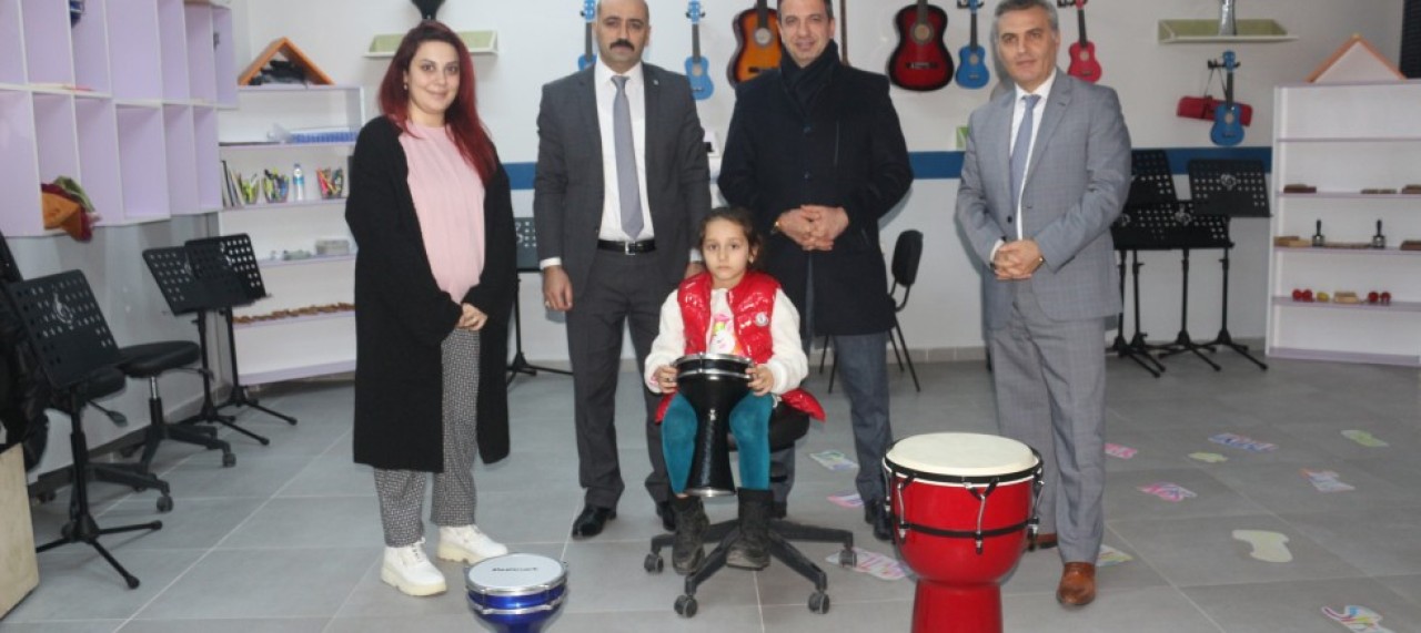 KAYMAKAM GÜRÇAM, BİLSEM’İ ZİYARET ETTİ