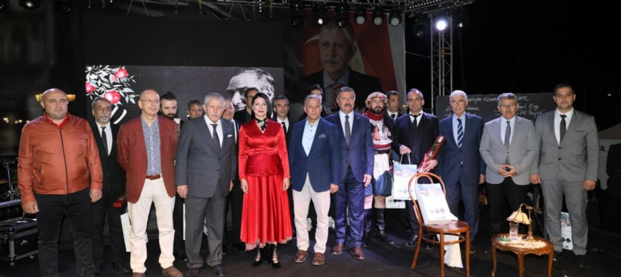‘KEMAL’ ADLI MÜZİKAL BELGESEL AMASYA’DA BÜYÜK İLGİ GÖRDÜ