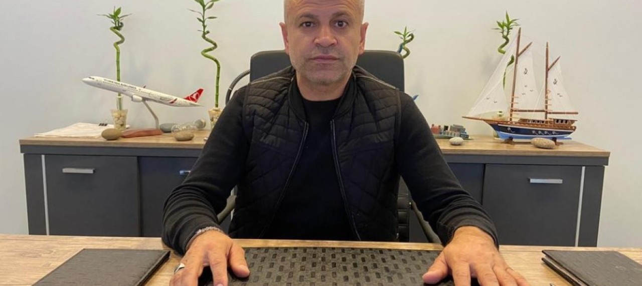 KOLTUKLAR VE MAKAMLAR GEÇİCİDİR, KALICI OLAN HİZMET