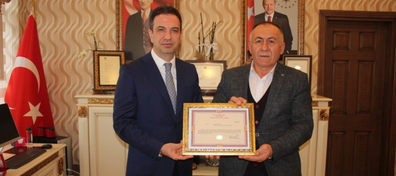 KOOPERATİF BAŞKANI GÜNAYDIN’A TEŞEKKÜR BELGESİ