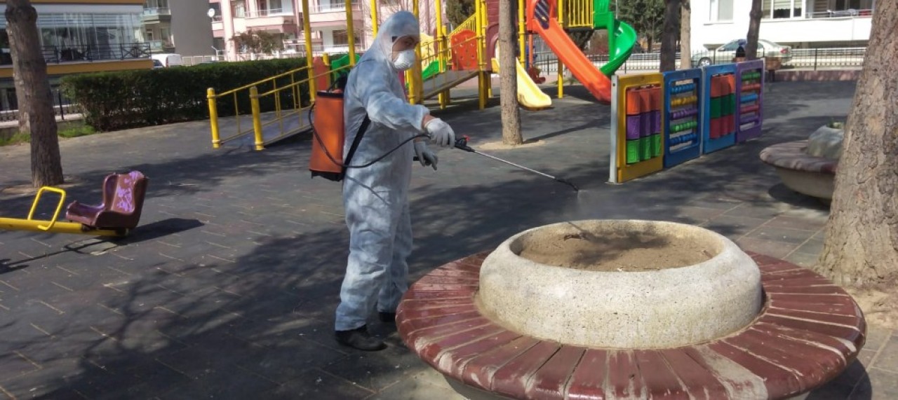 KORONAVİRÜSLE MÜCADELE VE TEMİZLİK ÇALIŞMALARI DEVAM EDİYOR