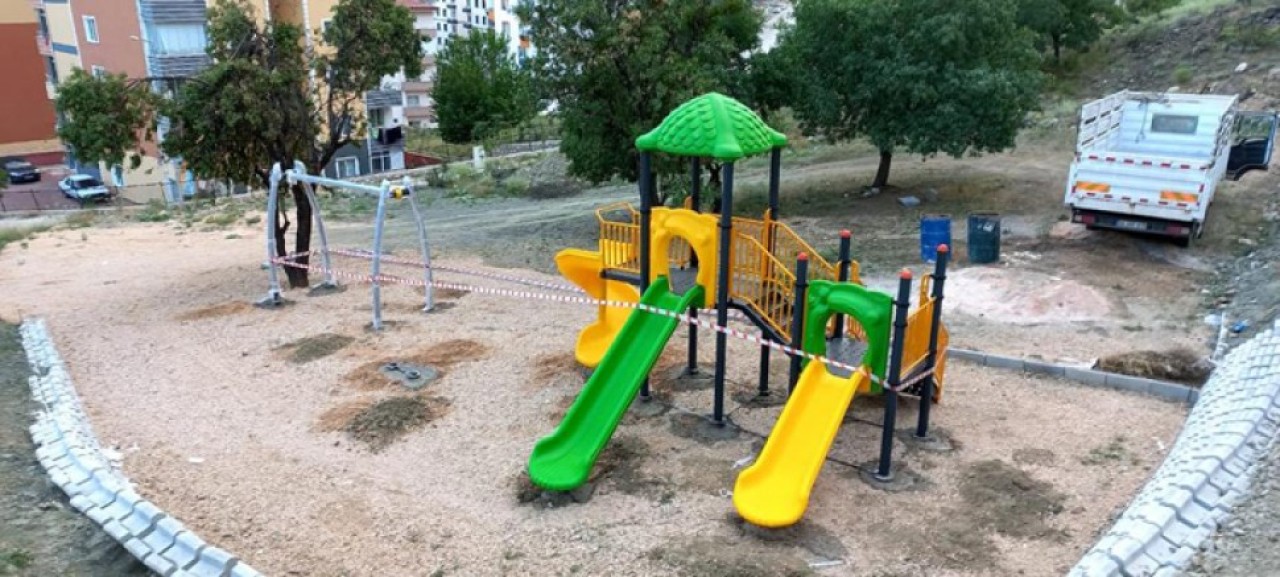 LÜTFEN BİRAZ DİKKAT!