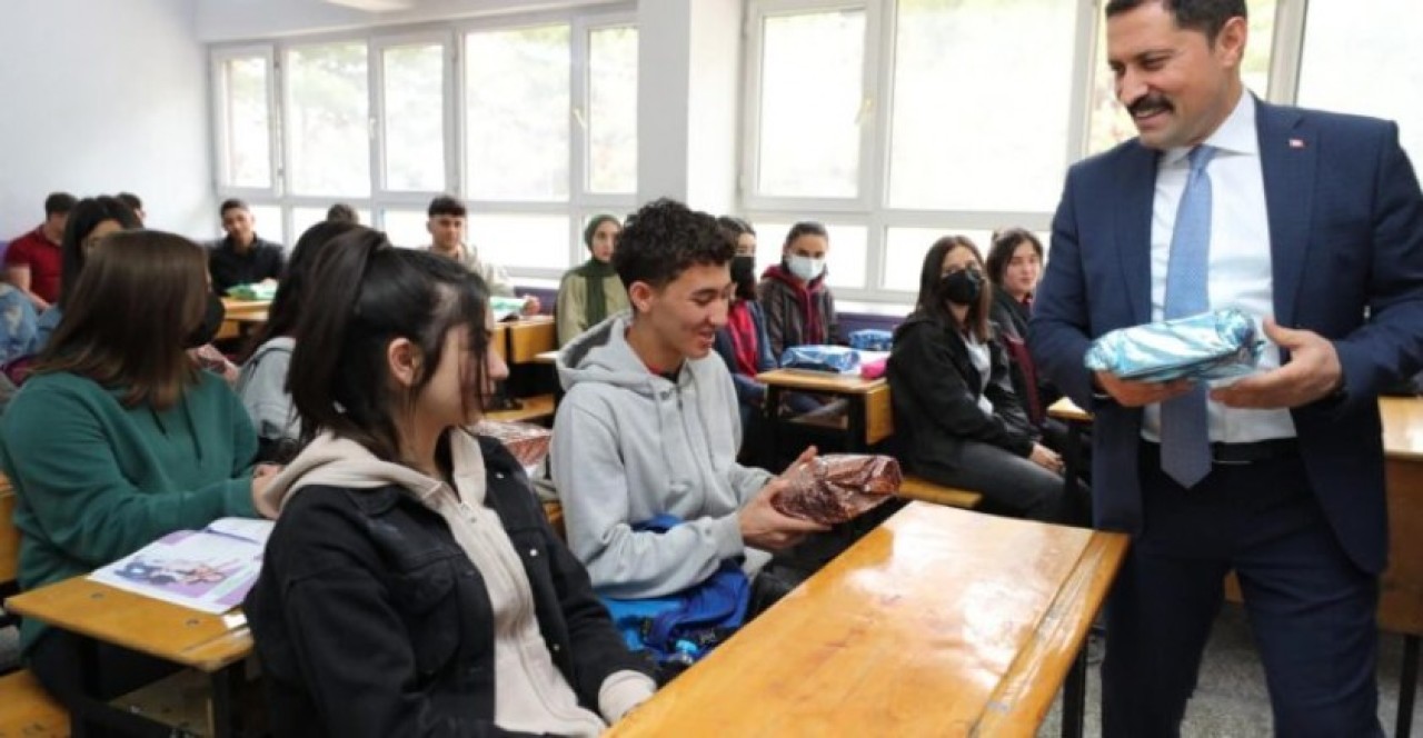 MASATLI’DAN ÖĞRENCİLERE HEDİYE JESTİ