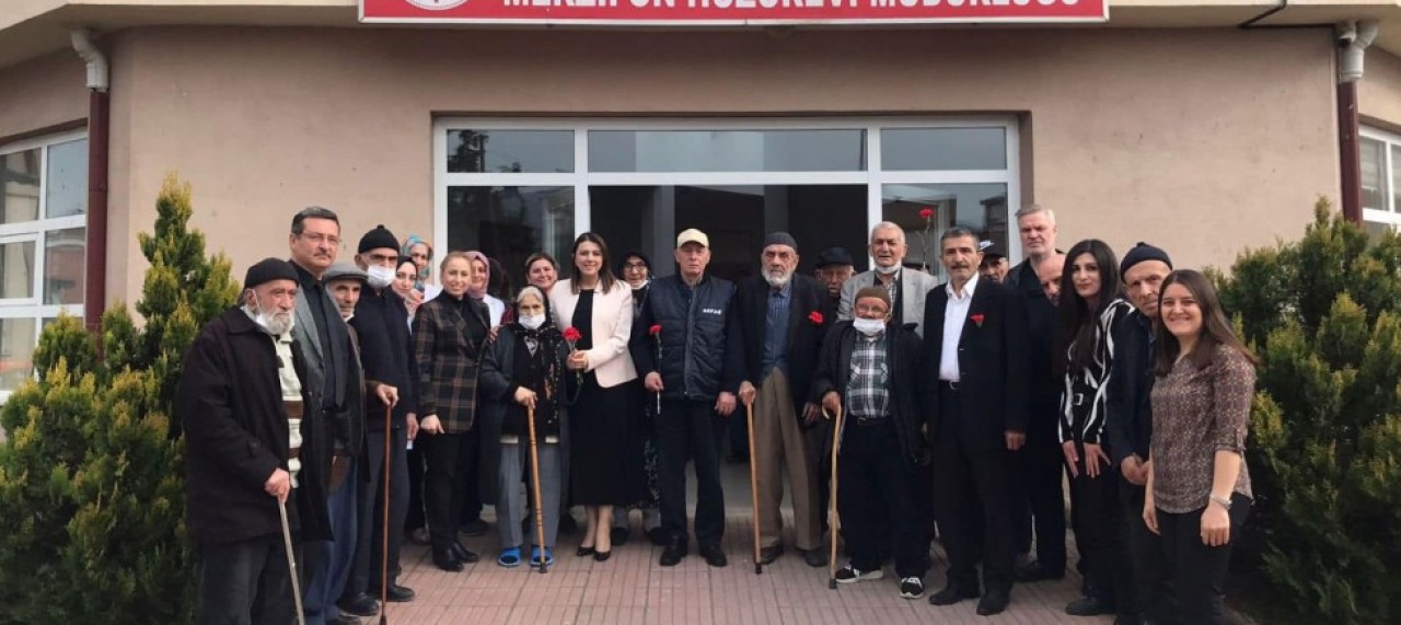 MASATLI, MERZİFON HUZUREVİ’Nİ ZİYARET ETTİ