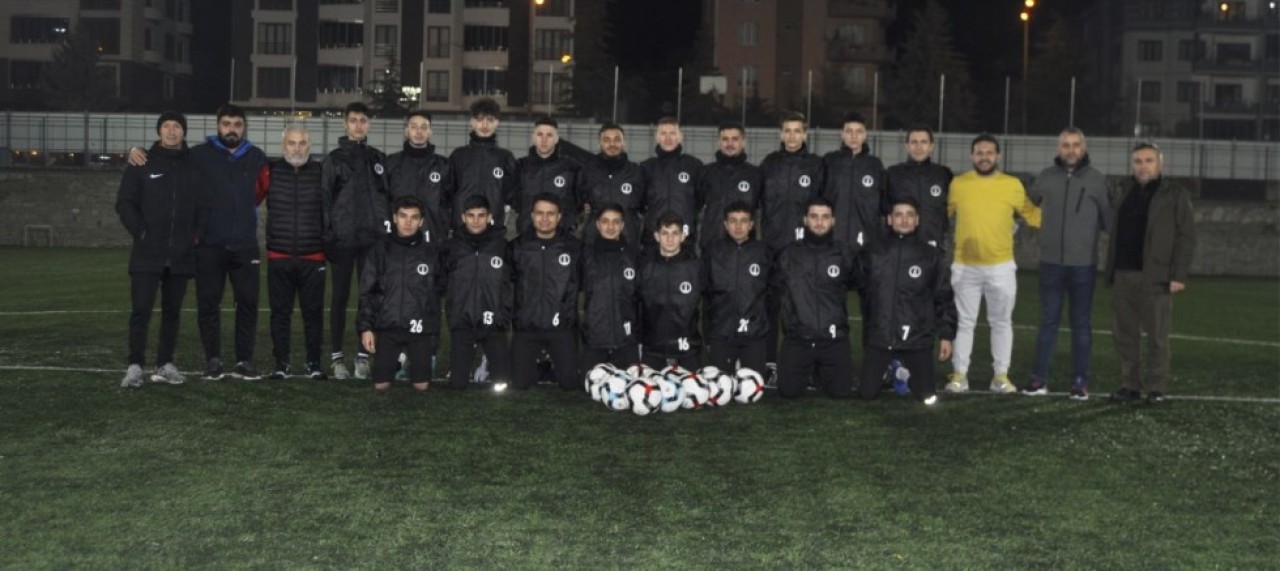 MERZİFON 2018 SPOR SAHAYA İNDİ
