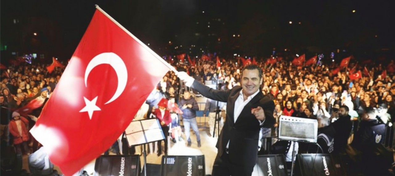 MERZİFON’DA BİNLER HEP BİR AĞIZDAN SESLENDİ: YAŞASIN CUMHURİYET