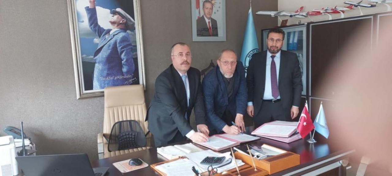 MERZİFON HAVALİMANI’NA CAMİİ YAPILIYOR