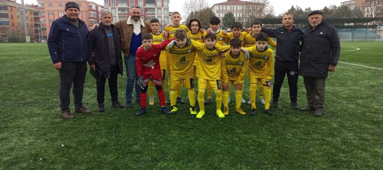 MERZİFONGÜCÜ PLAY-OFF BİLETİNİ ALDI