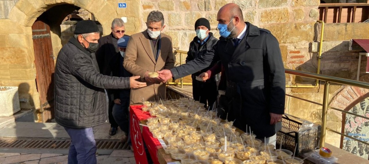 MHP, ATATÜRK VE SİLAH ARKADAŞLARI İÇİN MEVLİD-İ ŞERİF OKUTTU