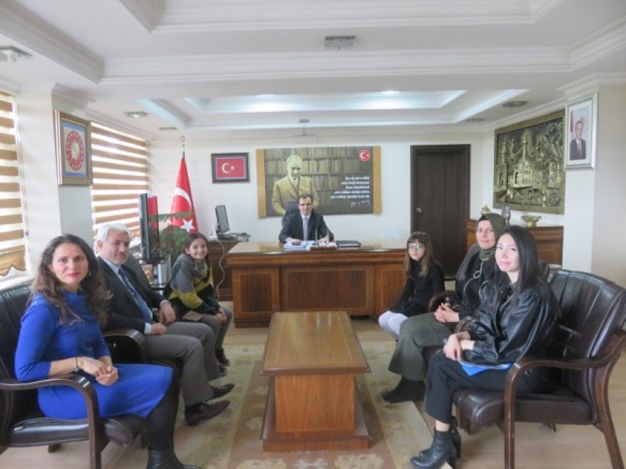 MİNİK ÖĞRENCİLER KİTAPLARINI TANITTI