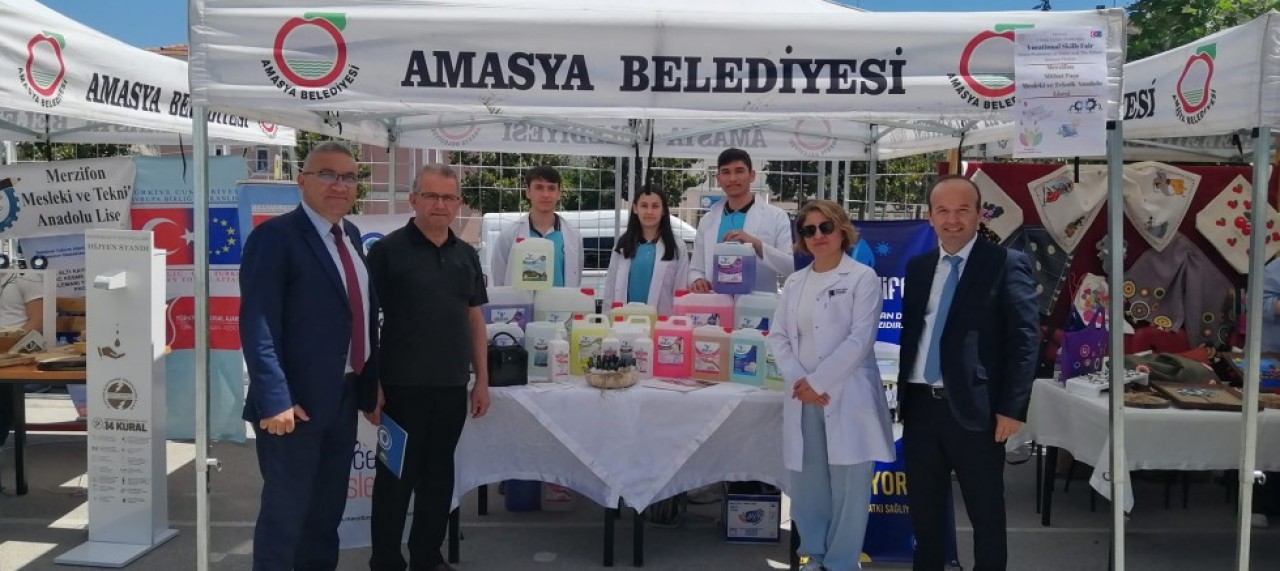 MİTHATPAŞA MTAL’DEN KİMYA STANDI