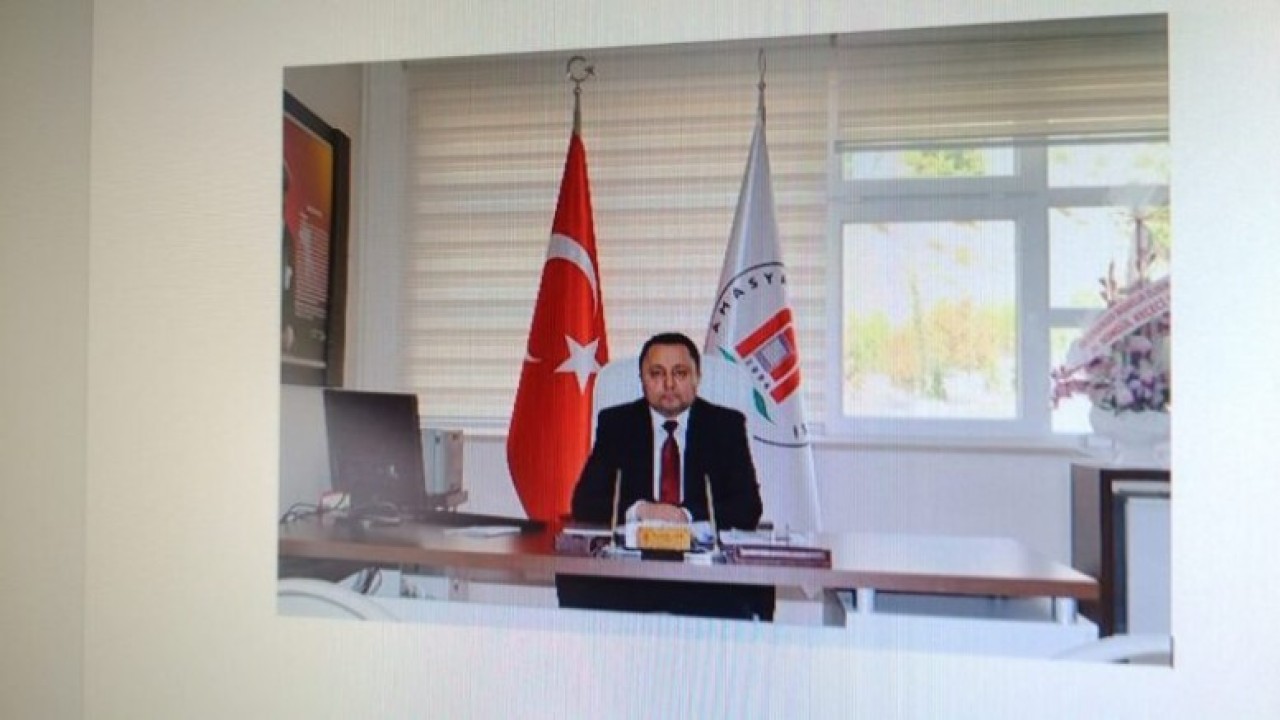 MÜDÜR KURT PROFESÖR KADROSUNA KATILDI