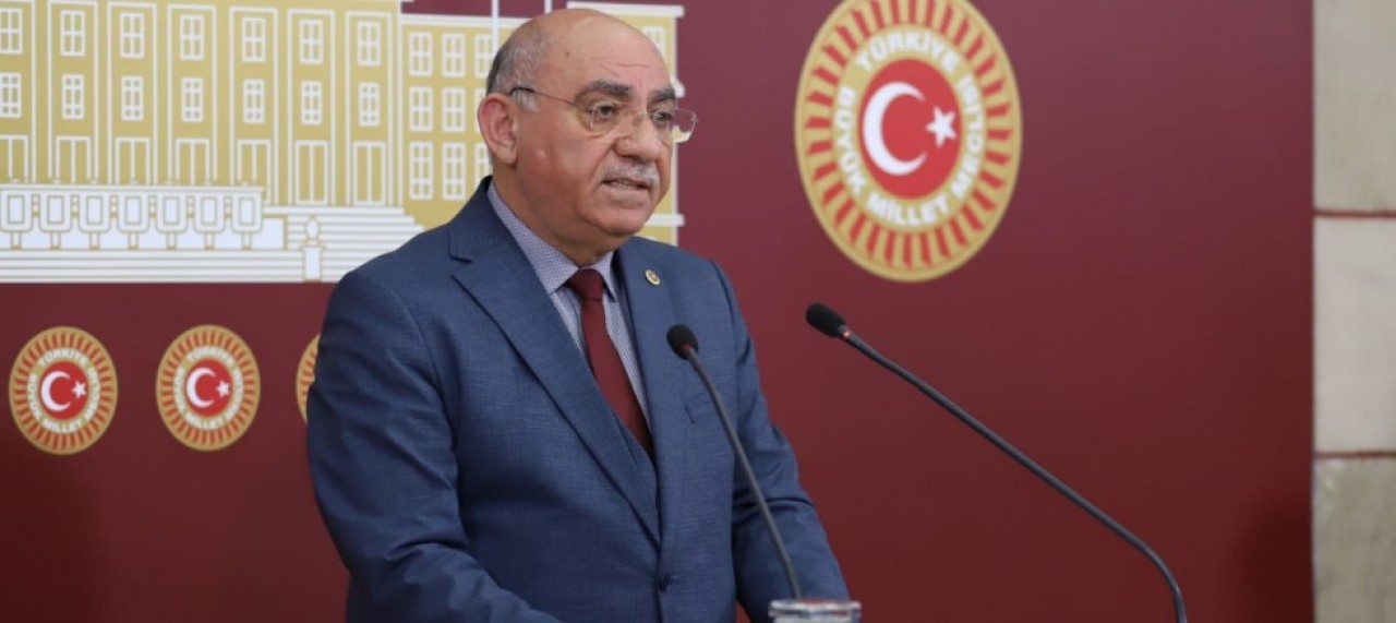 MUHALEFETTE LAF, BİZDE İCRAAT ÇOK