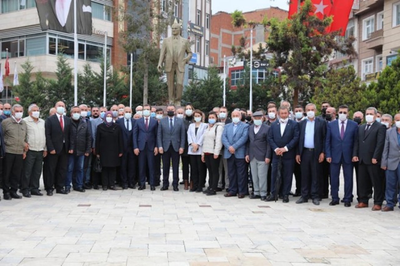 MUHTARLAR GÜNLERİNİ KUTLADI