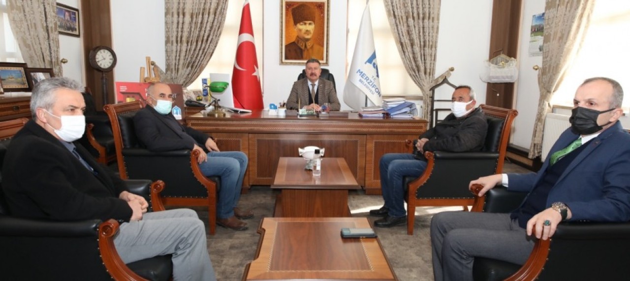 MUHTARLARDAN BAŞKAN KARGI’YA ZİYARET