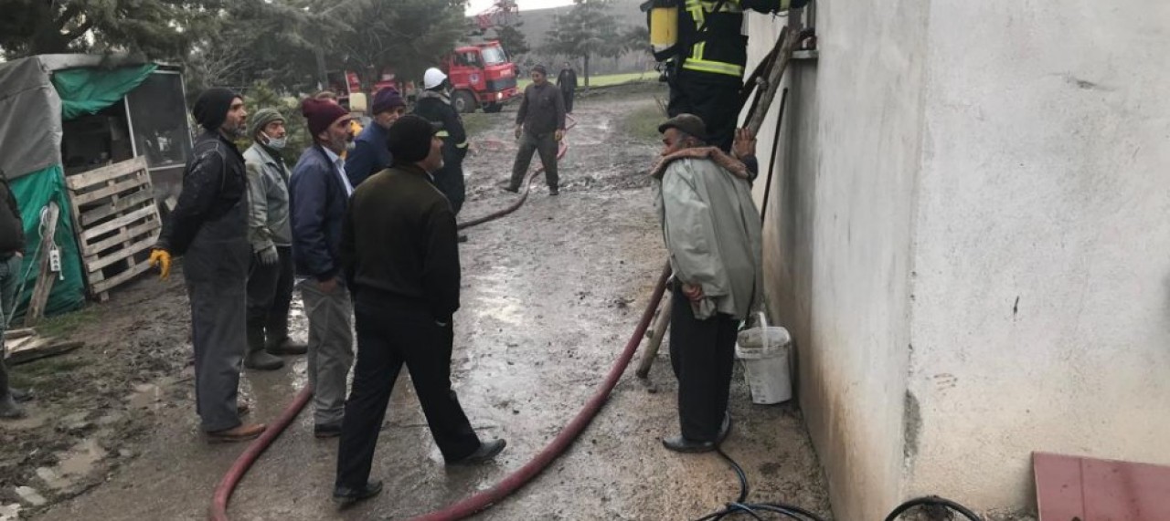 MÜSTAKİL EVDE YANGIN ÇIKTI