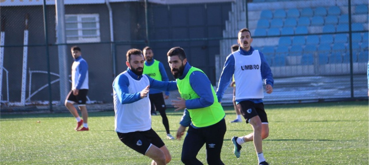 NİKSAR HAZIRLIKLARI DEVAM EDİYOR