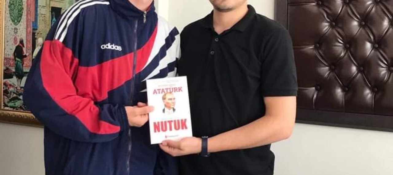 NUTUK KİTABINI HER TÜRK GENCİ MUTLAKA OKUMALIDIR