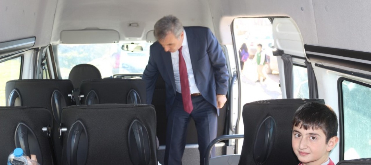OKUL SERVİS ARAÇLARI DENETLENDİ