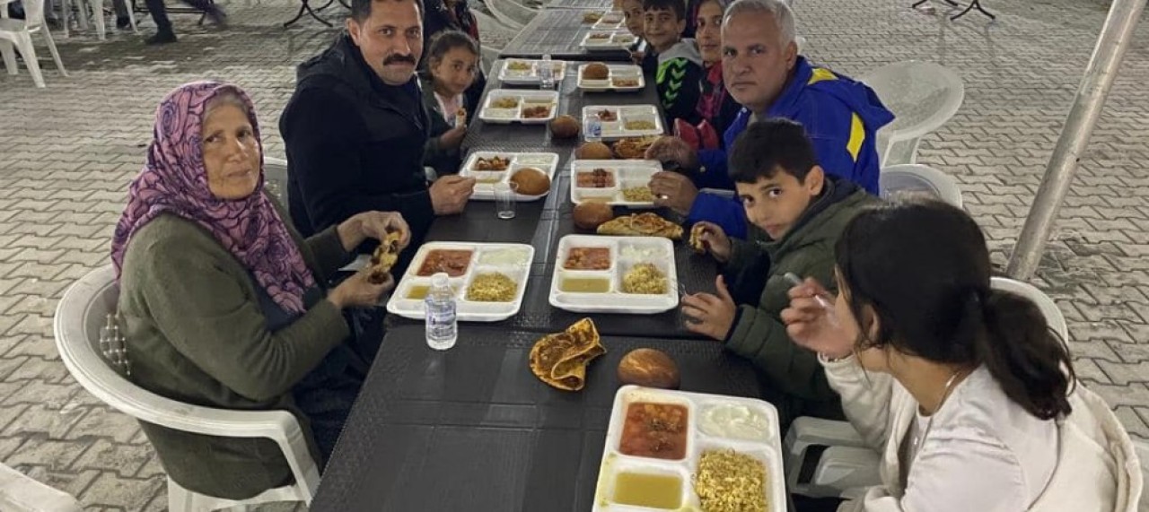 ORUCUNU DEPREMZEDELERLE AÇTI