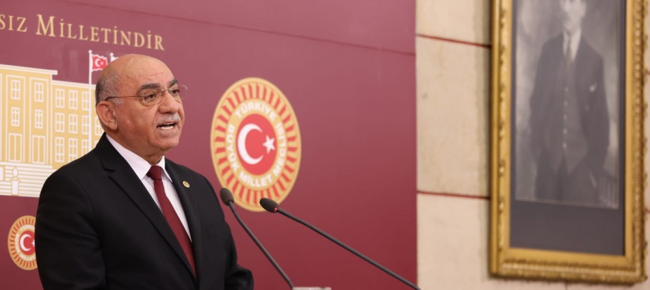 OYUNUZUN RENGİ SÖZDE VATANSEVERLERLE DEĞİL, ÖZDE VATANSEVERLERLE OLSUN