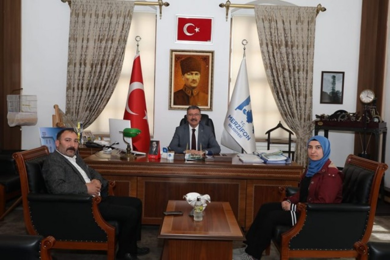ÖZTÜRK, BAŞKAN KARGI’YI ZİYARET ETTİ