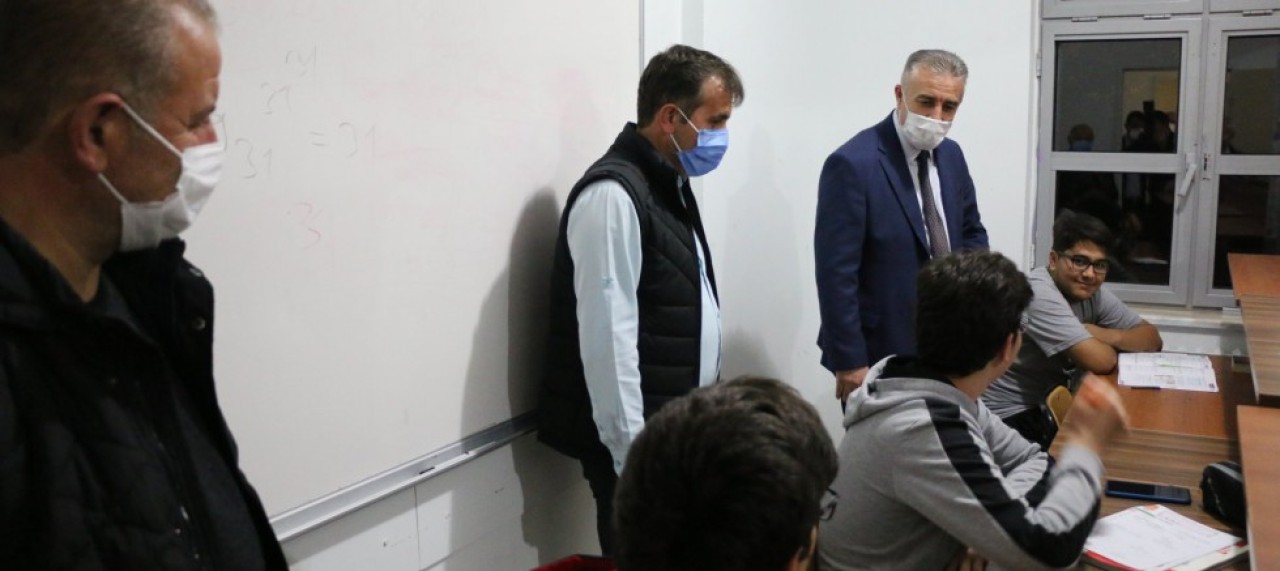 PANSİYONDA ÖĞRENCİLERE KONUK OLDU