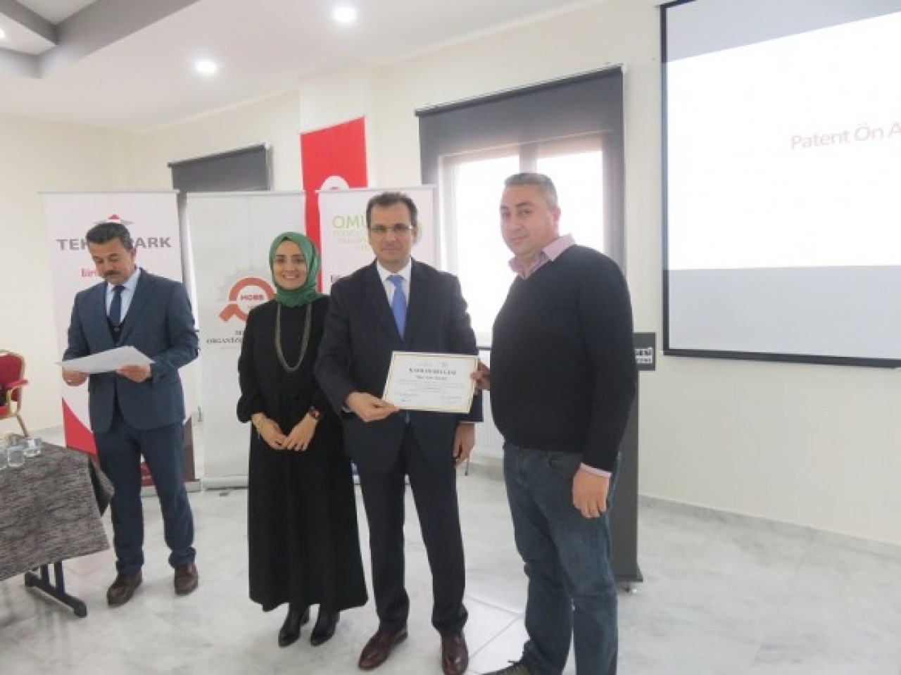PATENT EĞİTİMİ KATILIMCILARI SERTİFİKALARINI ALDI